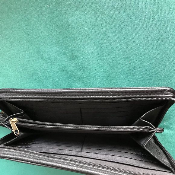 Non branded Women's Multicolored Leather Wallet - Picture 4 of 8